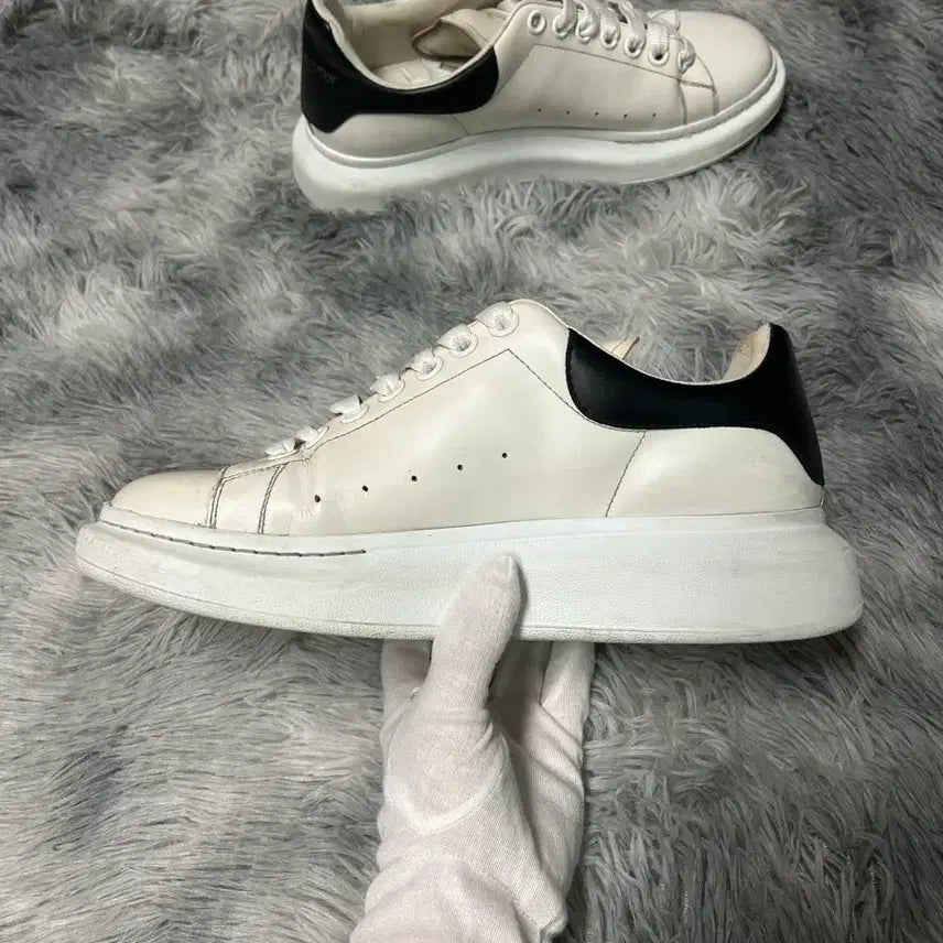 [BUNJANG] Alexander McQueen Oversized Sneakers / [41 size] 알렉산더 맥퀸 오버솔 스니커즈