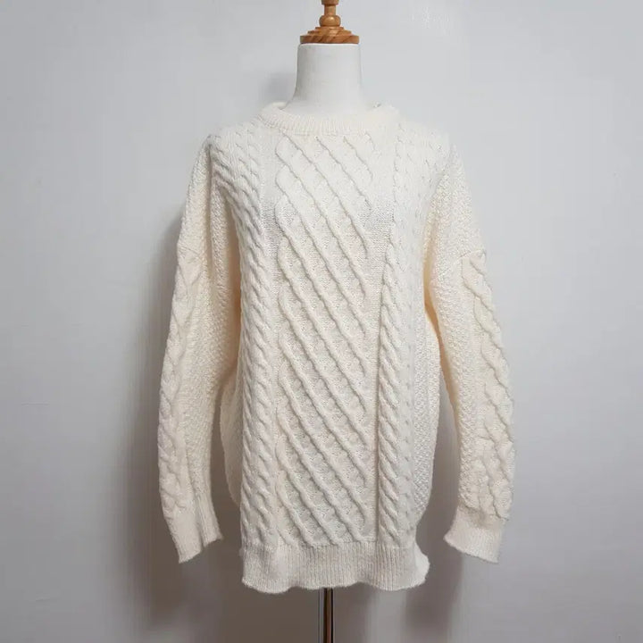 [BUNJANG] PRESENT Ivory Knit Sweater / 4691/PRESENT 여 free사이즈 아이보리니트/내옷방