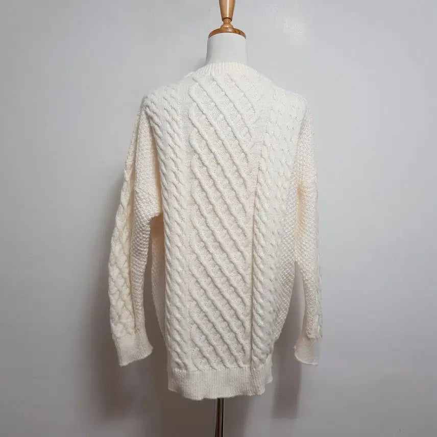 [BUNJANG] PRESENT Ivory Knit Sweater / 4691/PRESENT 여 free사이즈 아이보리니트/내옷방