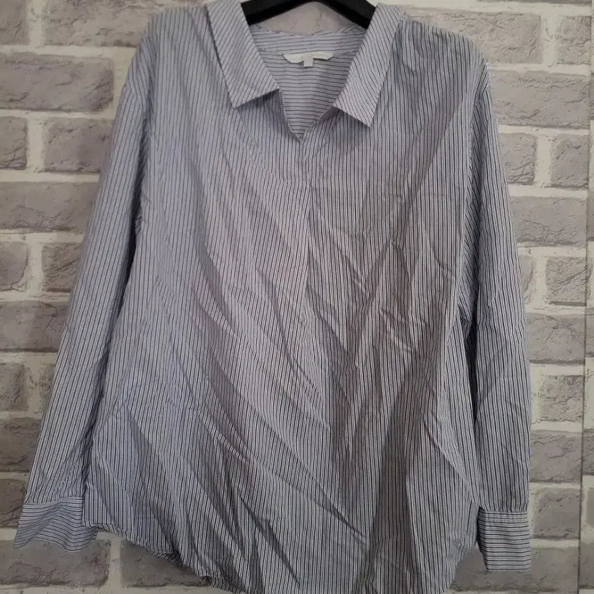 [SOLD OUT] 올리브데올리브 스트라이프 셔츠/알뜰한여우