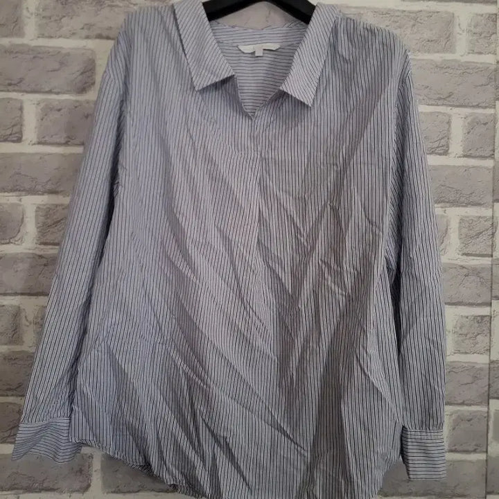[SOLD OUT] 올리브데올리브 스트라이프 셔츠/알뜰한여우