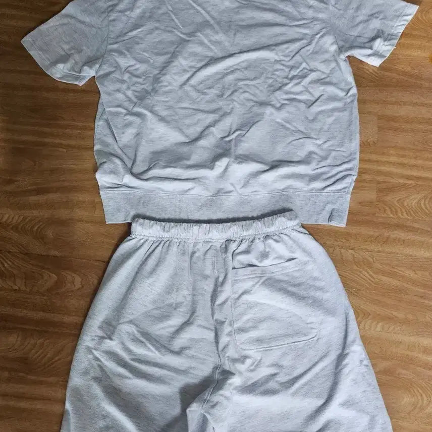[SOLD OUT] 코드그라피반팔티 반바지 트레이닝 세트 회색