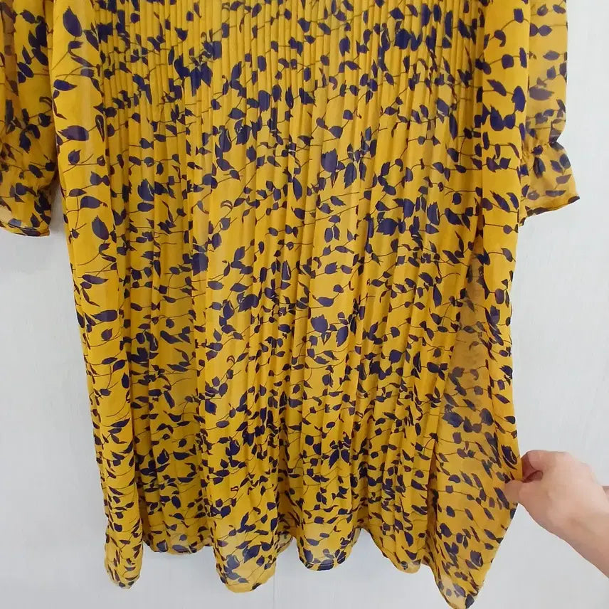 [BUNJANG] Yellow Pleated Long Dress Patterned Chiffon / 옐로우 플리츠 롱 원피스 패턴 쉬폰