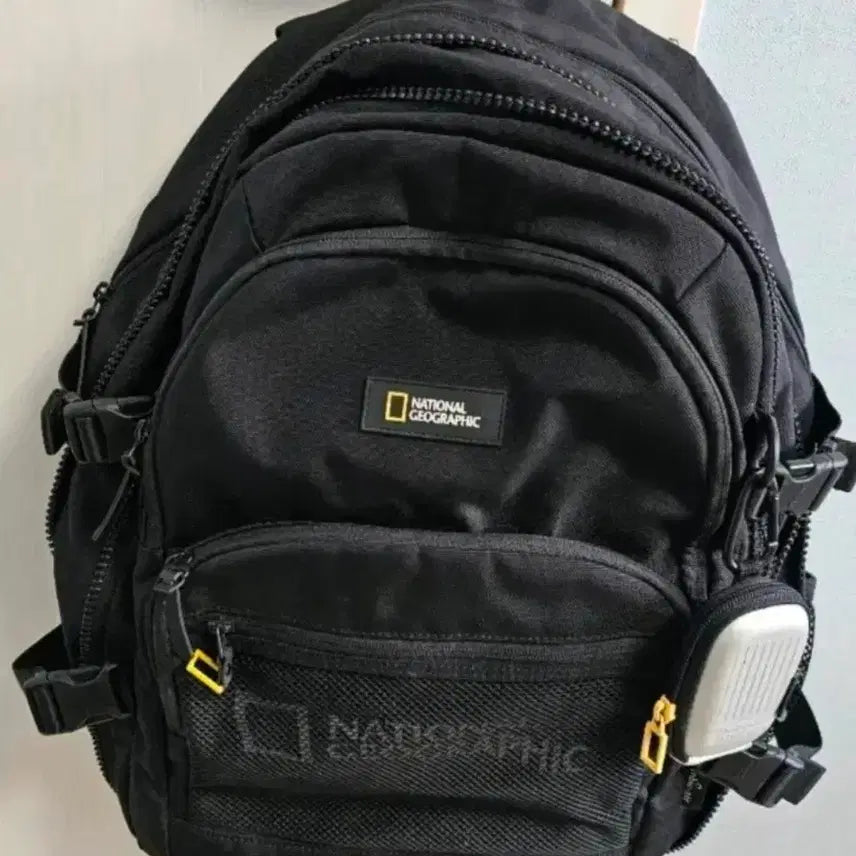 [SOLD OUT] 내셔널지오그래픽 블랙 백팩 가방