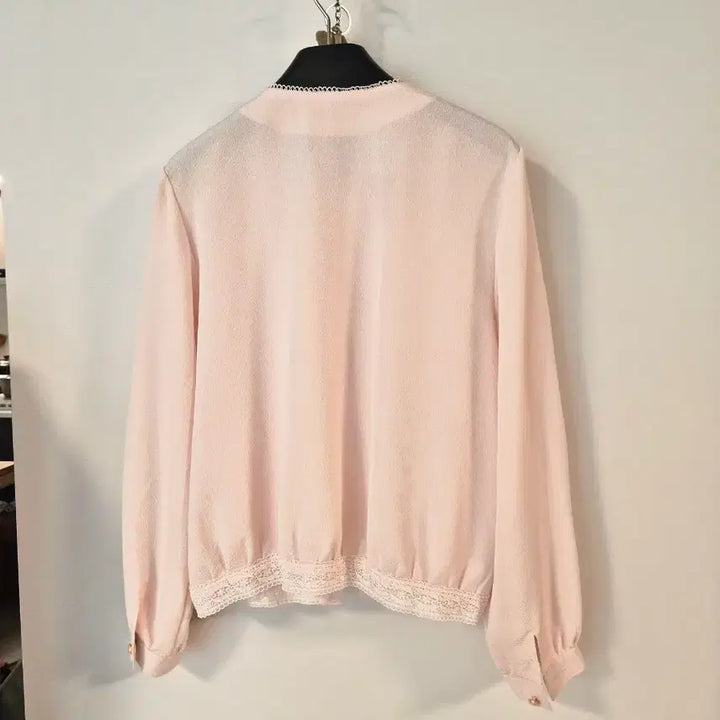 [BUNJANG] Pink Lace Detail Blouse / (Made in Japan) 레이스 디테일 핑크 블라우스 (9BR/55~