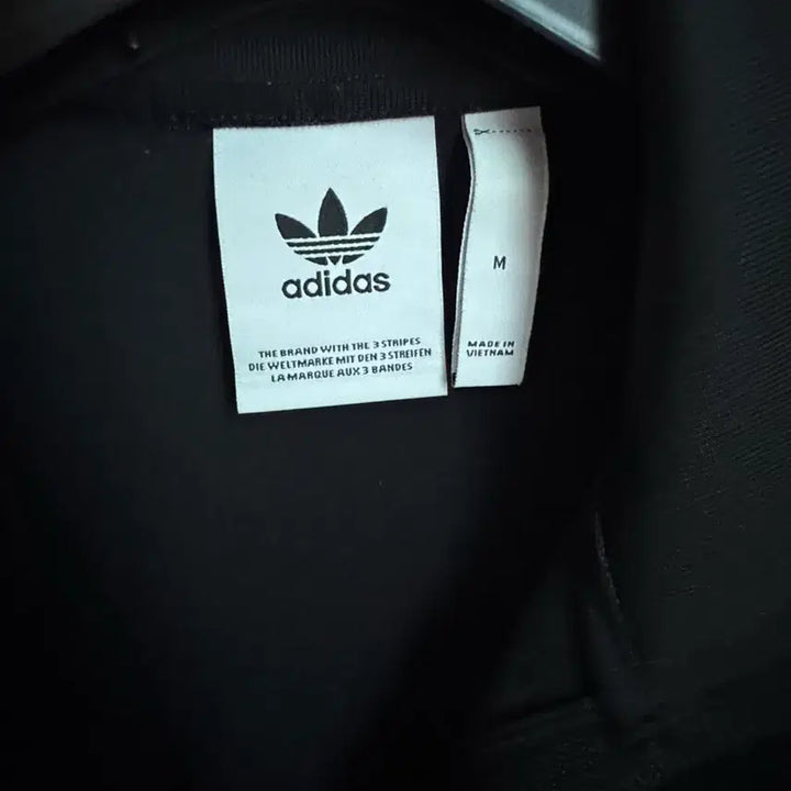 [BUNJANG] Adidas Custom Vintage Black Jersey / 아디다스 져지 커스텀 반팔 빈티지 블랙