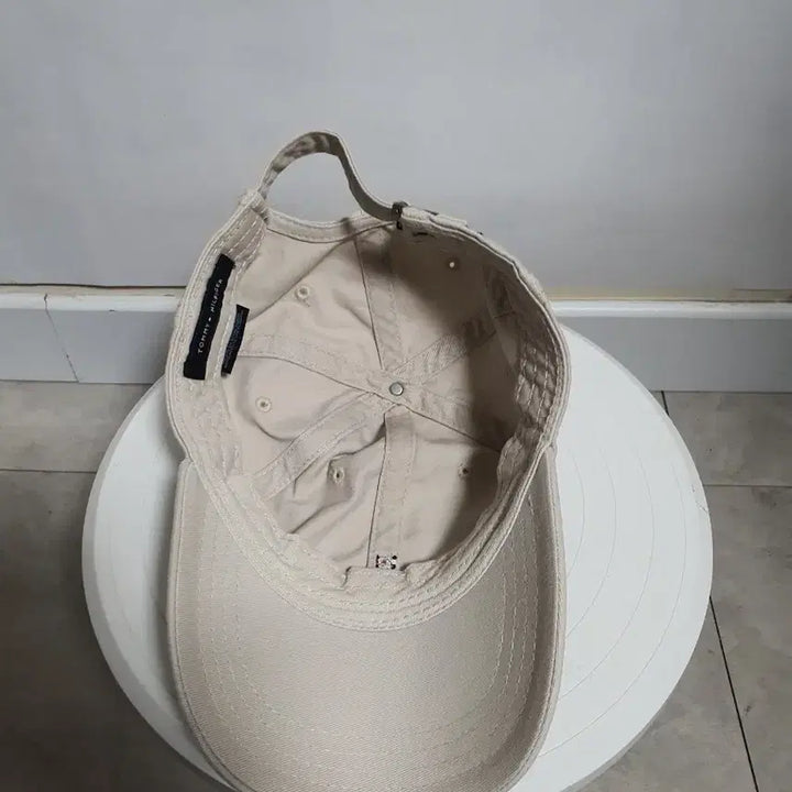 [BUNJANG] Tommy Hilfiger Mini Flag Ball Cap Beige / 타미힐피거 (Tommy Hilfiger) 미니 플래그 볼캡 베이지색 Fr