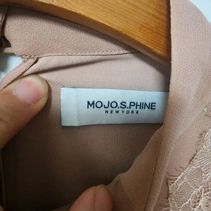 [SOLD OUT] 모조에스핀 시스루 레이스 블라우스.