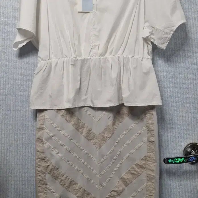 [BUNJANG] MICHAA White One-Piece Dress / 택달린새상품)미샤 화이트 윈피스 66