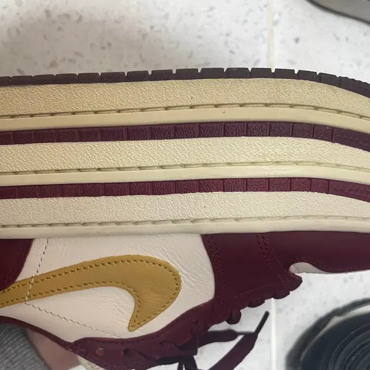 [BUNJANG] Nike Air Jordan 1 Triple Stack Sneakers / 나이키 운동화 스택