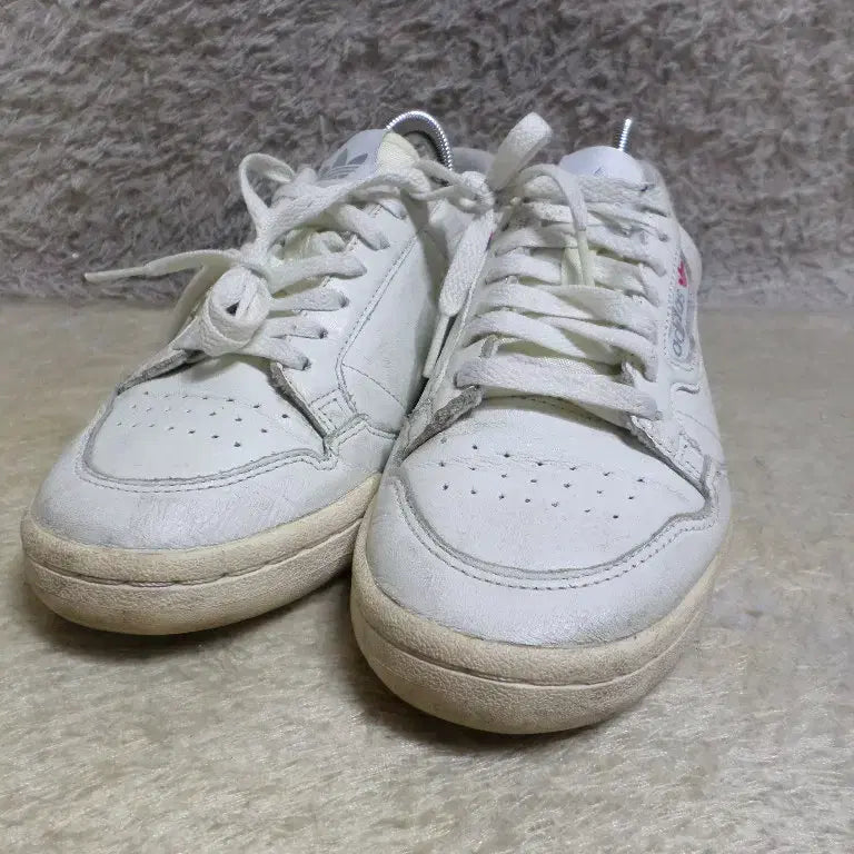 [BUNJANG] Adidas Continental 80 White Sneakers / 후루룩구제 235 아디다스 컨티넨탈 80 화이트 운동화 중고 신발