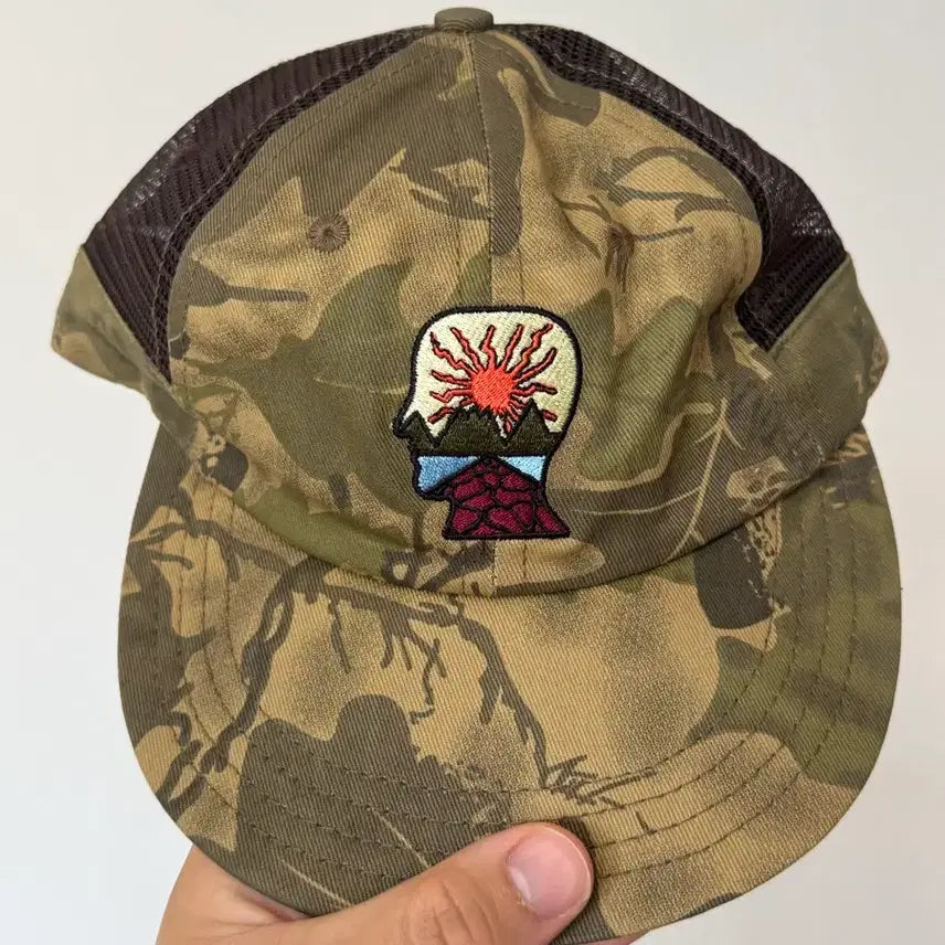[SOLD OUT] 브레인데드 카모 메쉬캡 새상품