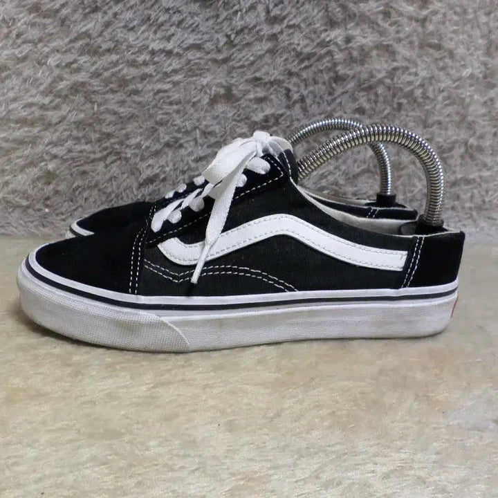 [BUNJANG] Vans Old Skool Black Mule Sneakers / 후루룩구제 235 반스 올드스쿨 블랙 뮬 운동화 스니커즈 중고 신발