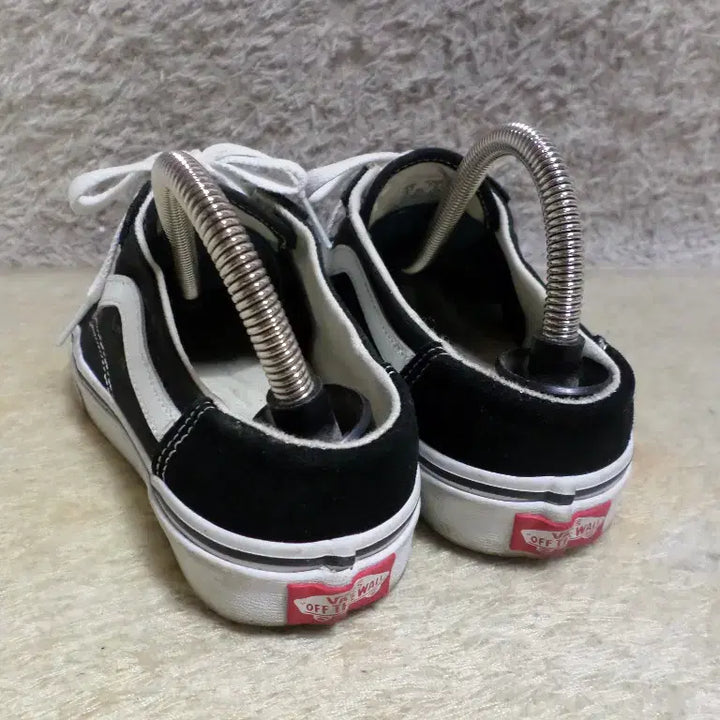 [BUNJANG] Vans Old Skool Black Mule Sneakers / 후루룩구제 235 반스 올드스쿨 블랙 뮬 운동화 스니커즈 중고 신발