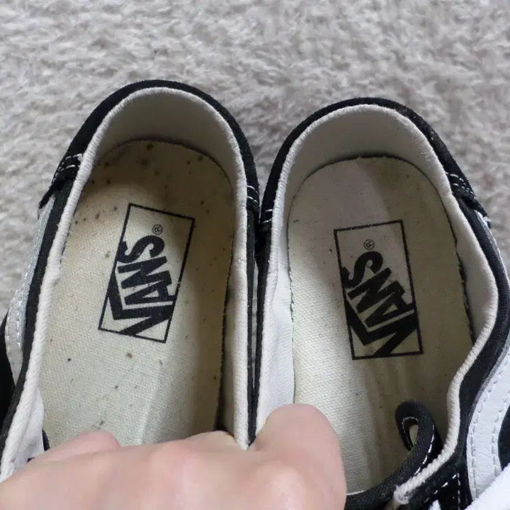[BUNJANG] Vans Old Skool Black Mule Sneakers / 후루룩구제 235 반스 올드스쿨 블랙 뮬 운동화 스니커즈 중고 신발