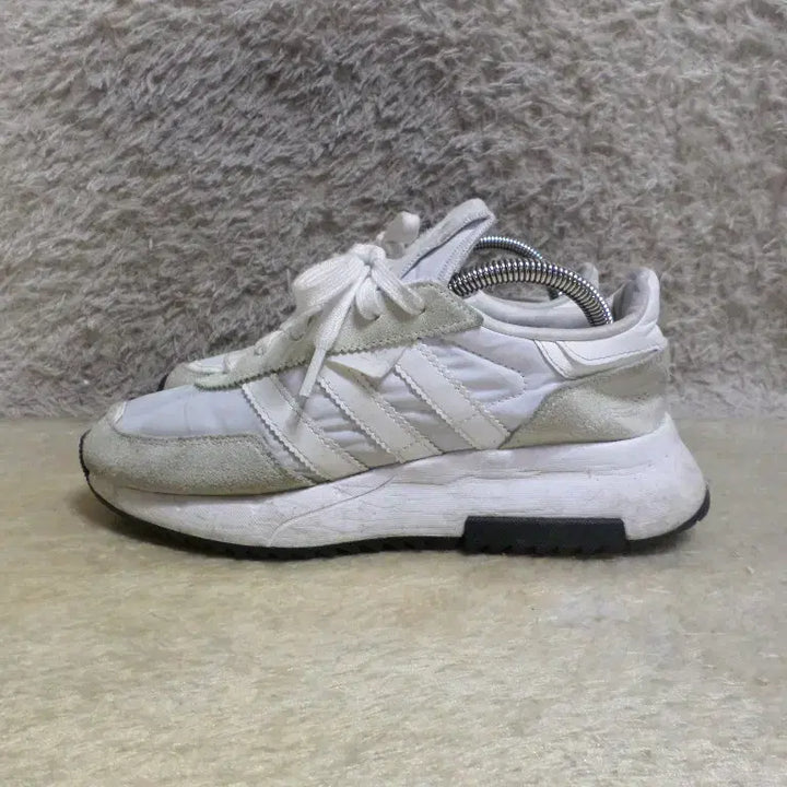 [BUNJANG] Adidas Retropy White Gray Sneakers / 후루룩구제 245 아디다스 레트로피 화이트 그레이 운동화 중고 신발