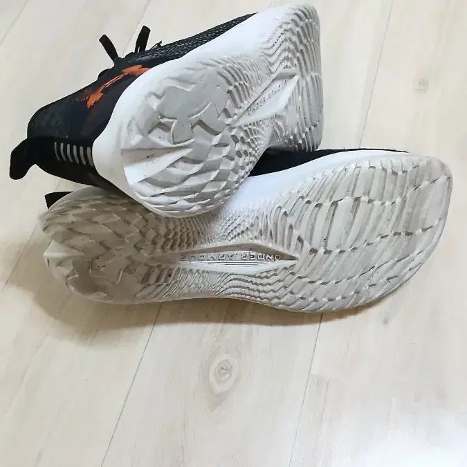[SOLD OUT] 남성신발 언더아머 여름 운동화