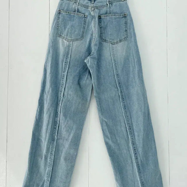 [BUNJANG] UGIPAL Seoul Wide Denim Pants / UGIPAL 서울 절개 라인 와이드 데님 팬츠