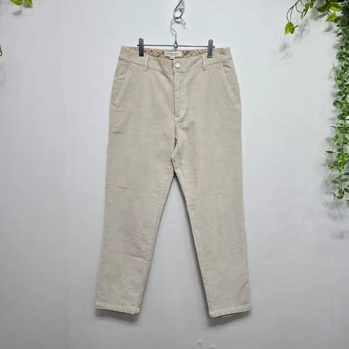 [BUNJANG] Thursday Island Corduroy Pants / 써스데이아일랜드 코듀로이 팬츠