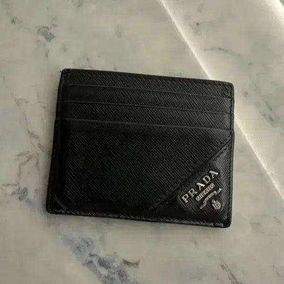 [SOLD OUT] 프라다카드지갑