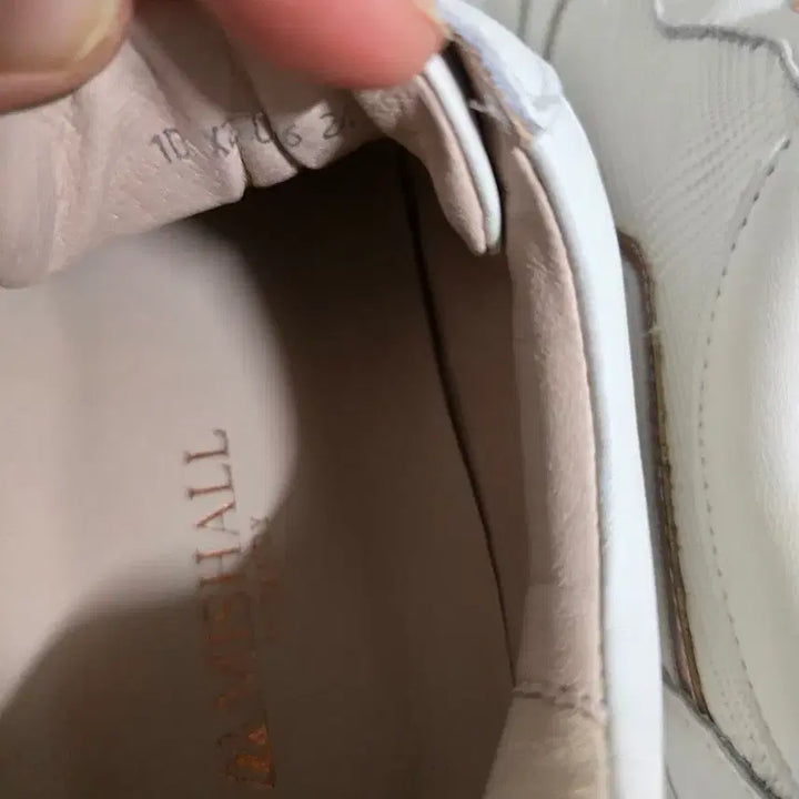 [BUNJANG] Tandy Leather Sneakers 245 / 탠디 소가죽스니커즈 245