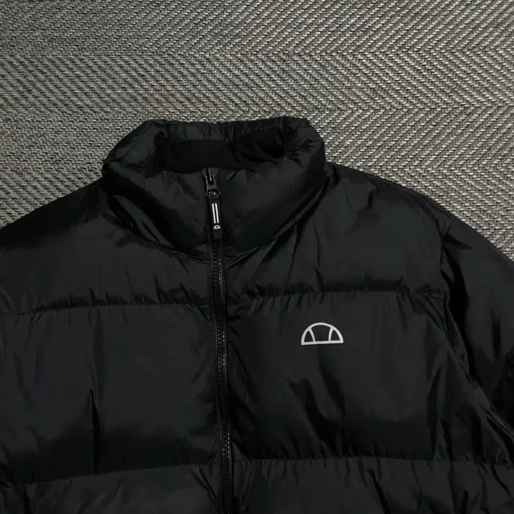 [BUNJANG] Ellesse USA Original Logo Down Puffer Jacket / 엘레쎄 USA 오리지날 로고 다운 푸퍼 패딩 블랙o 5240