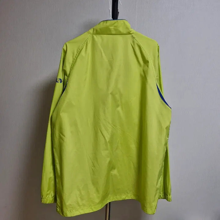 [BUNJANG] Eleanor Windbreaker Fluorescent Green 110 / 엘레니어 바람막이 형광 110