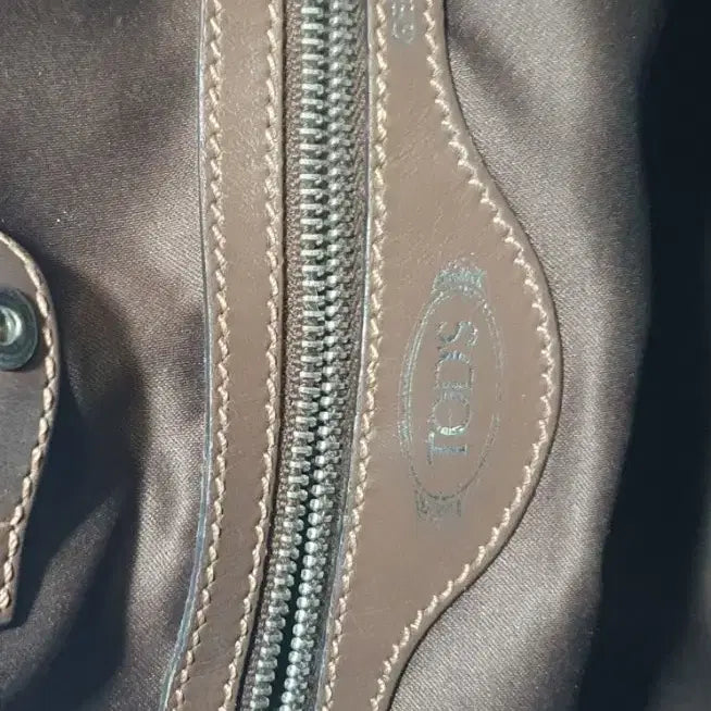 [BUNJANG] Tods Small Enamel Leather Tote Bag / 정품 ㅡ토즈ㅡ스몰.애나멜가죽.토트백 ㅡ택포