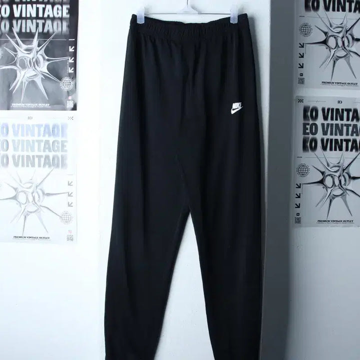 [BUNJANG] Nike Training Pants Black Old School (L-XL) / (L-XL) 나이키 트레이닝복 바지 작은사용감 블랙 올드스쿨-2536