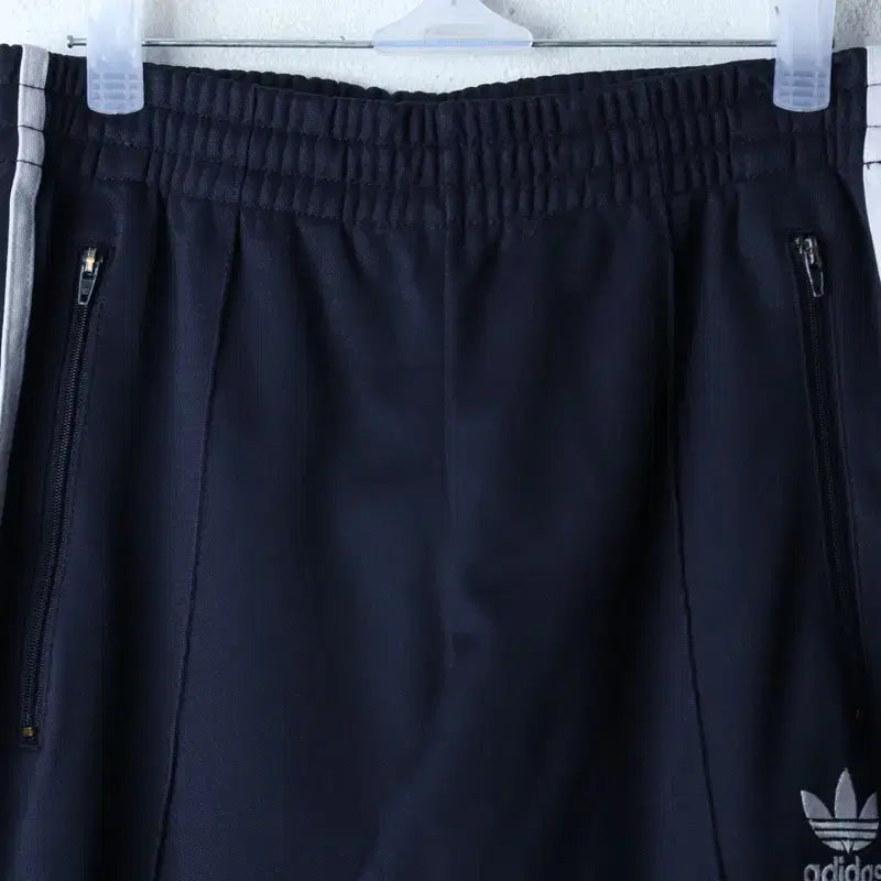 [BUNJANG] Adidas Europa Navy Training Pants / (S-M) 아디다스 트레이닝복 바지 유로파 네이비 올드스쿨-2538