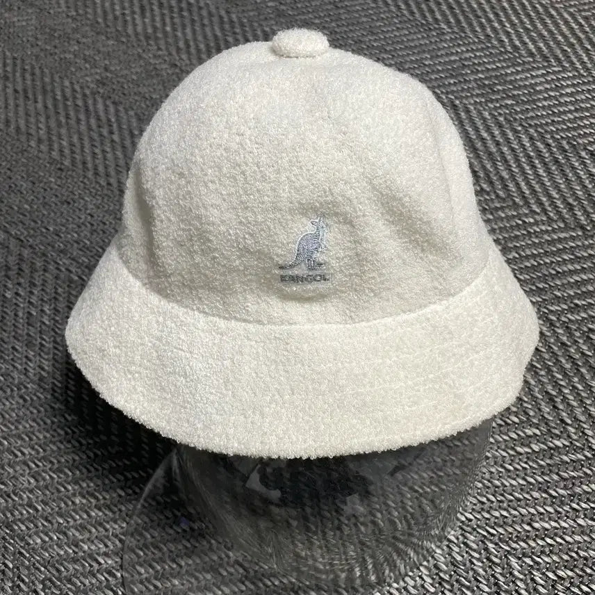 [BUNJANG] Kangol Archive Bermuda Bucket Hat / 캉골 아카이브 버뮤다 버킷햇o 5246