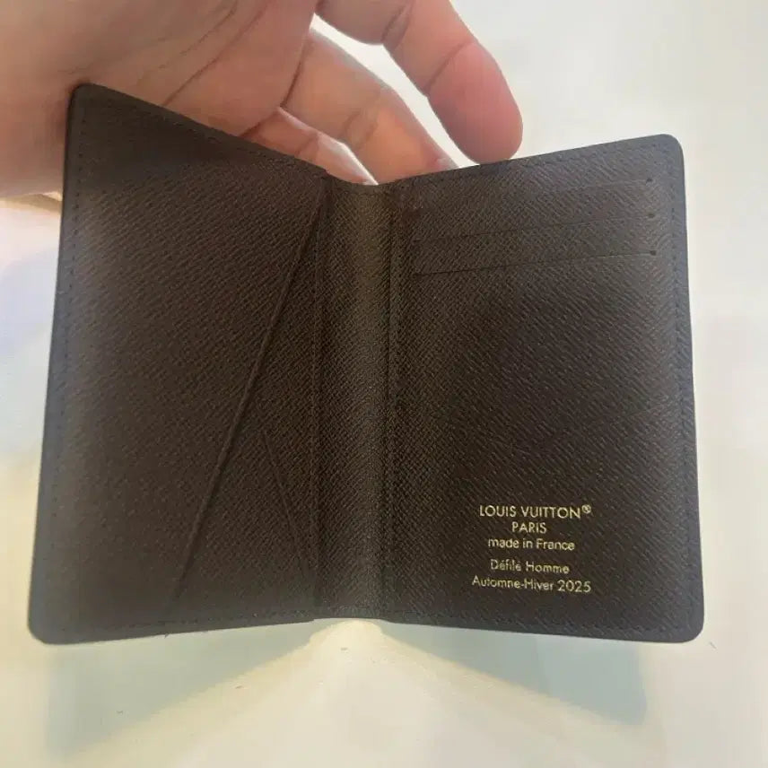 [SOLD OUT] 루이비통 포켓 오거나이저 니고 M26010