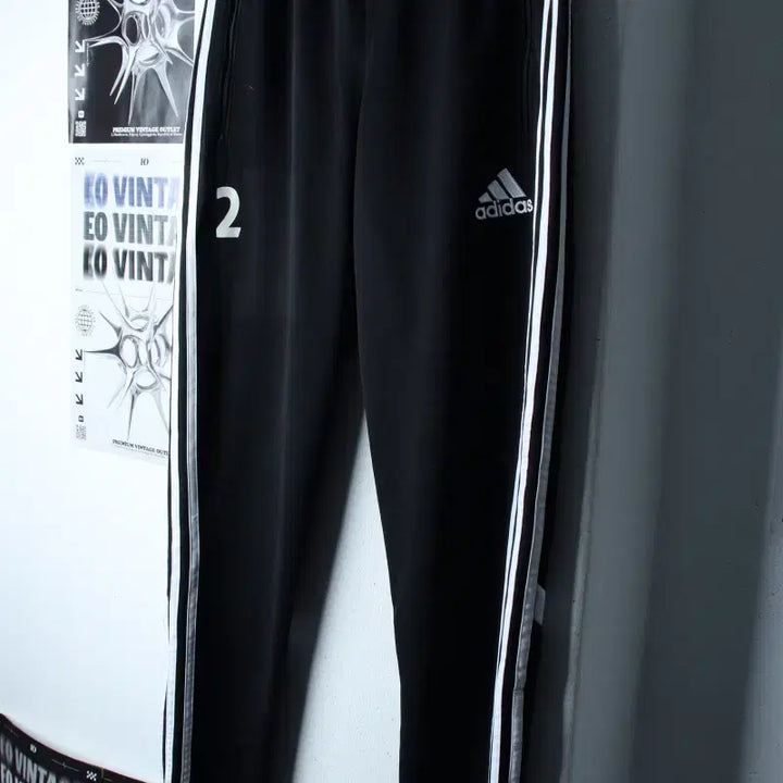 [BUNJANG] Adidas Training Pants Black / (L-XL) 아디다스 트레이닝복 바지 축구 풋살 밴딩 블랙-253F