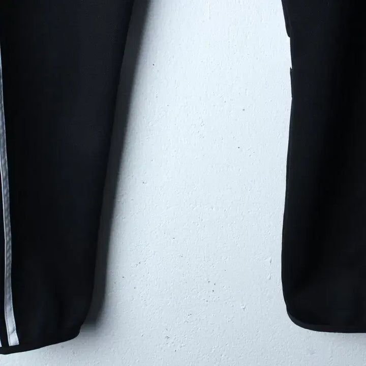 [BUNJANG] Adidas Training Pants Black / (L-XL) 아디다스 트레이닝복 바지 축구 풋살 밴딩 블랙-253F