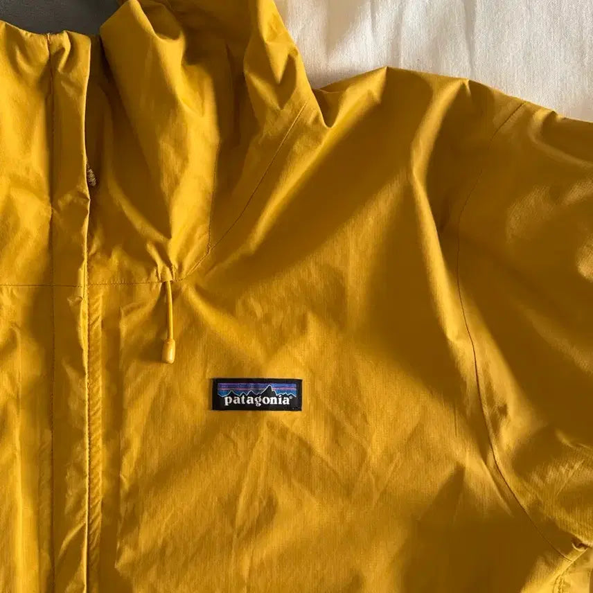 [SOLD OUT] [XL] 파타고니아 토렌쉘 벅윗 골드