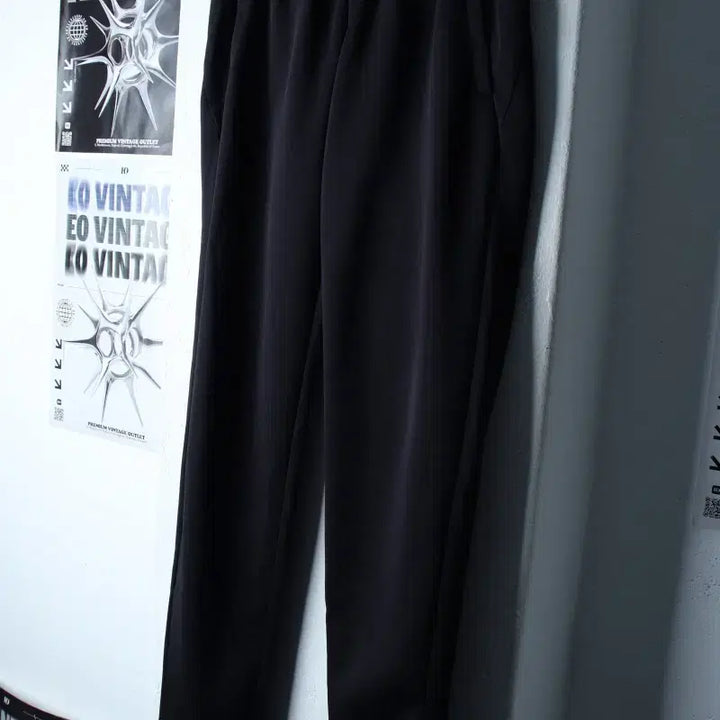 [BUNJANG] Spider Training Pants Black / (M-L) 스파이더 트레이닝복 바지 작은사용감 블랙 밴딩 무지-2544