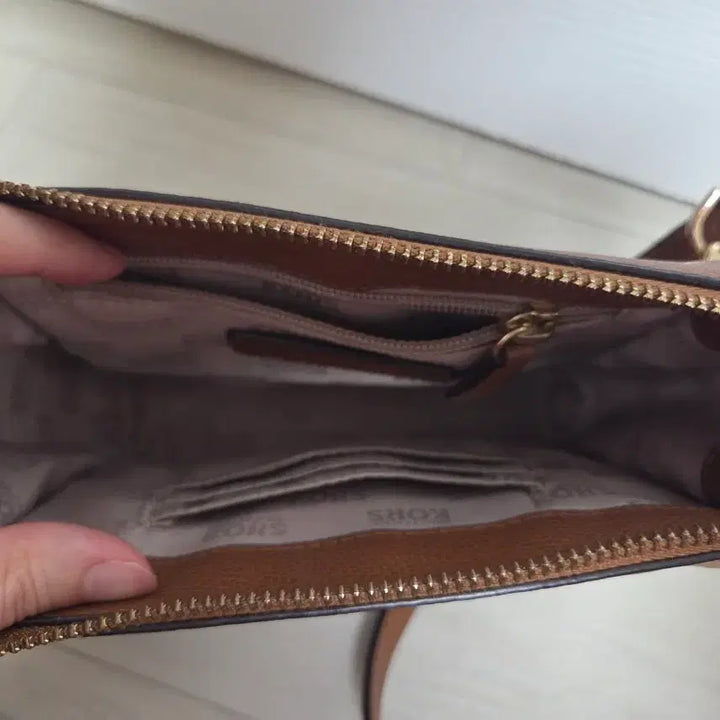 [BUNJANG] Michael Kors Chain Mini Shoulder Bag / 마이클코어스 체인 미니 숄더백 크로스백