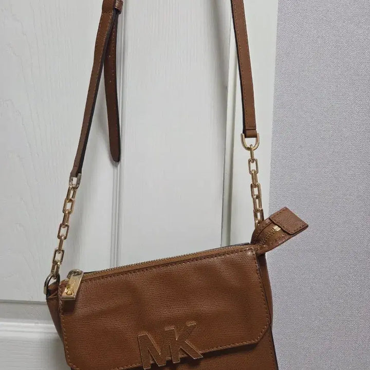[BUNJANG] Michael Kors Chain Mini Shoulder Bag / 마이클코어스 체인 미니 숄더백 크로스백