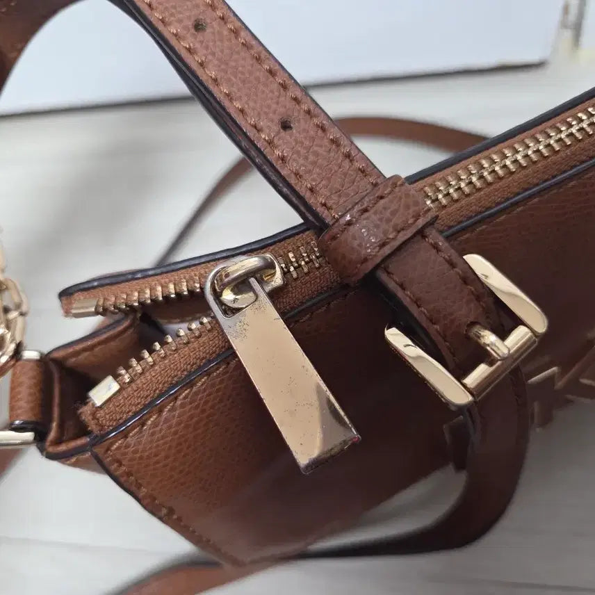 [BUNJANG] Michael Kors Chain Mini Shoulder Bag / 마이클코어스 체인 미니 숄더백 크로스백