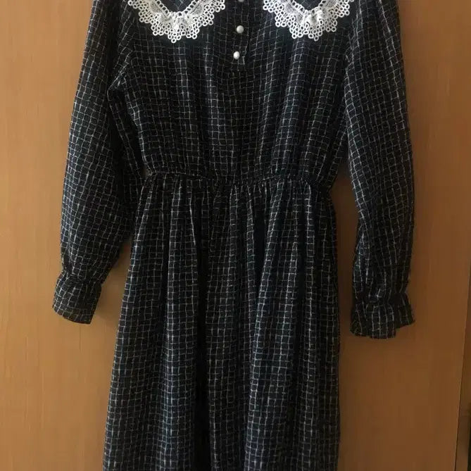 [BUNJANG] Black Check Lace Long Dress / 체크 레이스 블랙 롱원피스