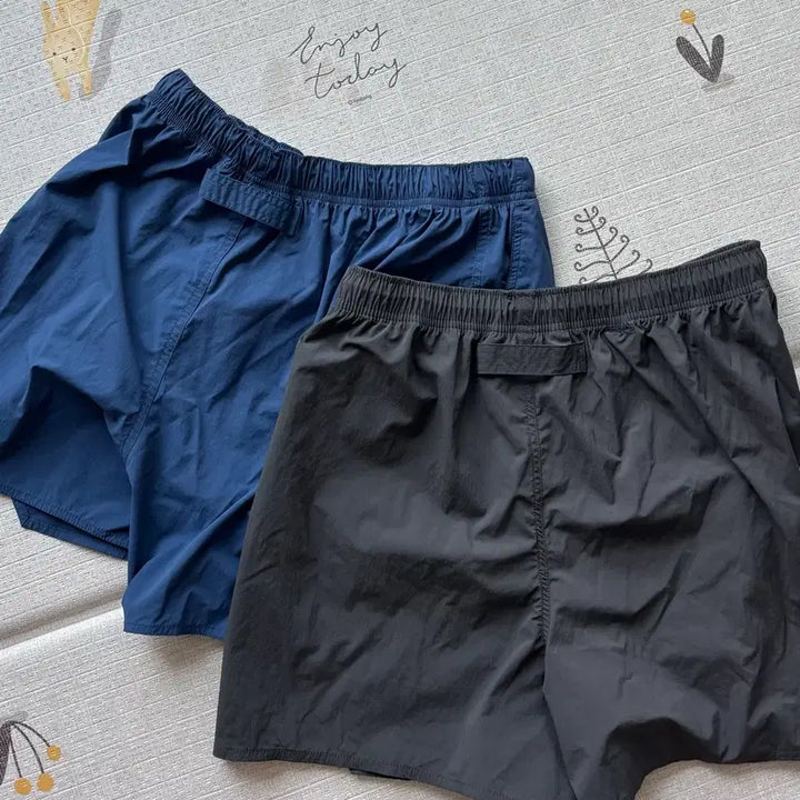 [SOLD OUT] [30~36] 노티카, 나일론 쇼트팬츠 2장 일괄