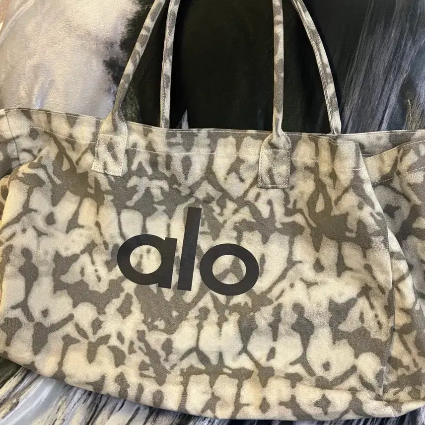 [SOLD OUT] 알로 쇼퍼뱍 alo 미사용