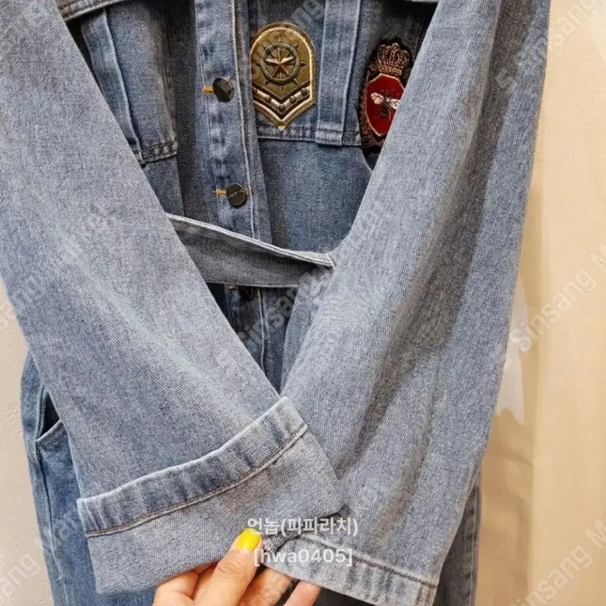 [BUNJANG] Denim Jumpsuit with Patch Detail / 데님  점프수트 패치 장식 청점프수트(새상품)팔로우특가