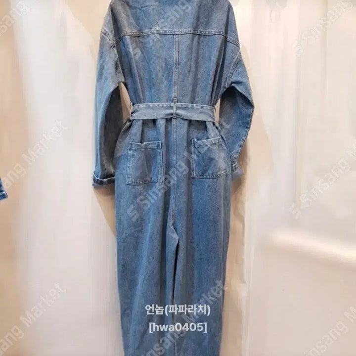 [BUNJANG] Denim Jumpsuit with Patch Detail / 데님  점프수트 패치 장식 청점프수트(새상품)팔로우특가