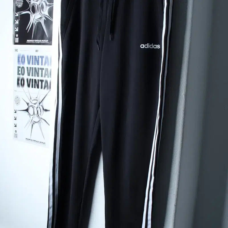 [BUNJANG] Adidas Training Pants Functional Black / W(S-M) 아디다스 트레이닝복 바지 기능성 블랙 삼선-254C