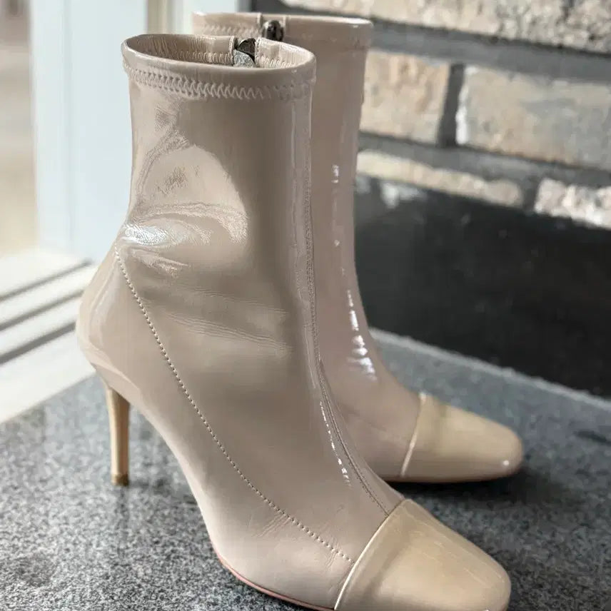[BUNJANG] The Roland Ankle Boots 245 / 더로랑 앵클부츠 245