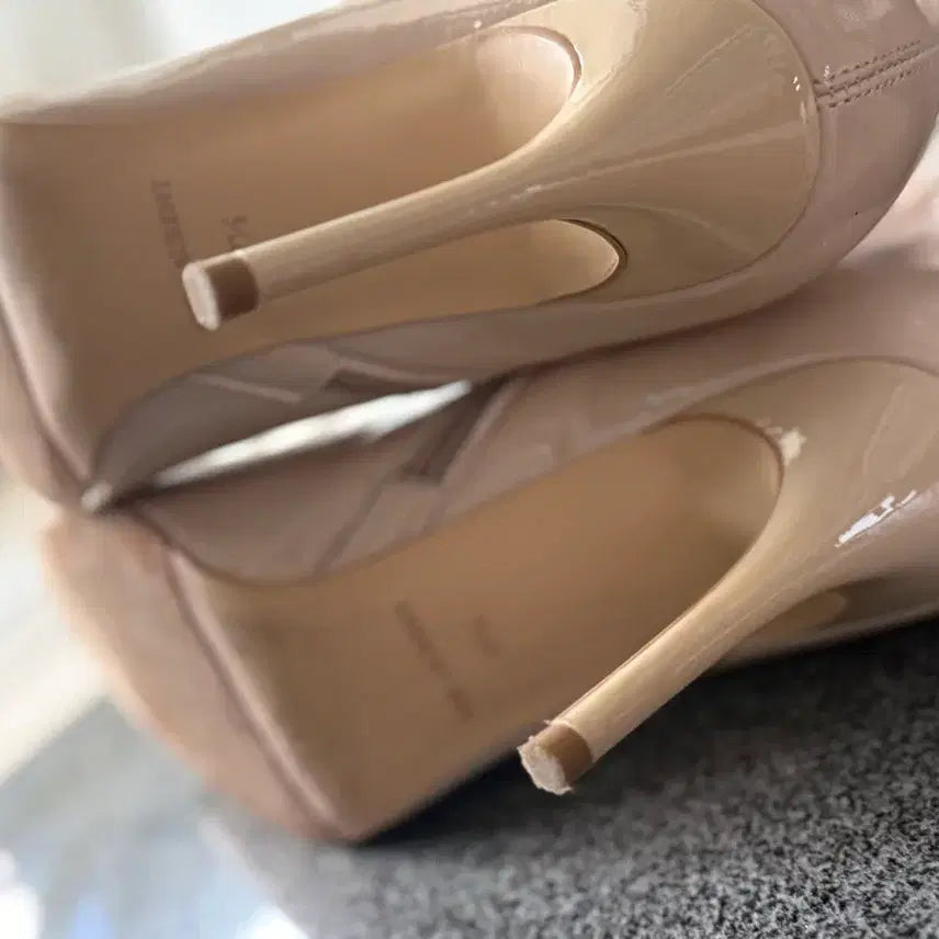 [BUNJANG] The Roland Ankle Boots 245 / 더로랑 앵클부츠 245