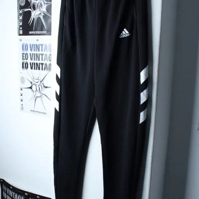 [SOLD OUT] W(S-M) 아디다스 트레이닝복 바지 기능성 블랙 올드스쿨-254E