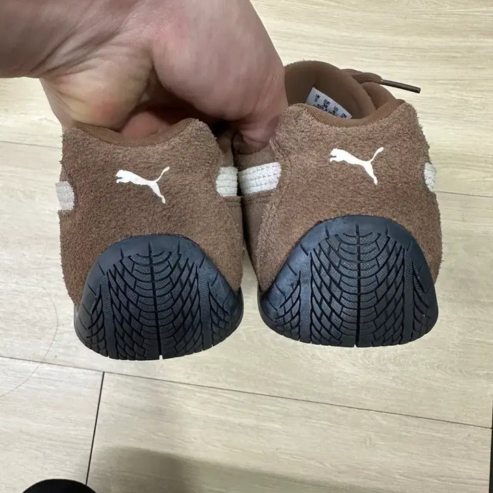 [SOLD OUT] 푸마 스웨이드 브라운 운동화
