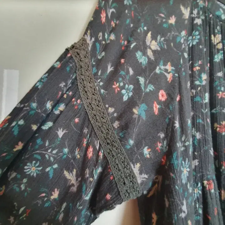 [BUNJANG] Thursday Island Floral Pattern Long Dress / 써스데이아일랜드 원피스
